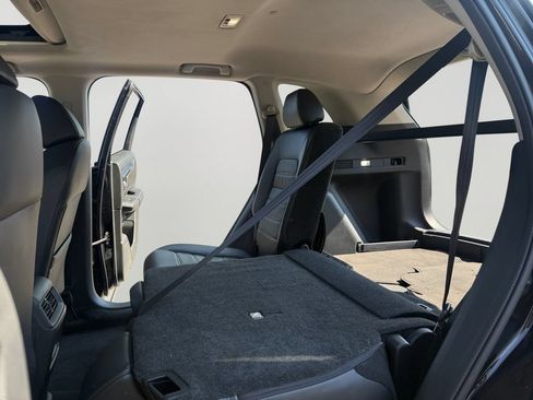Used 2025 Honda CR-V EX-L image 23