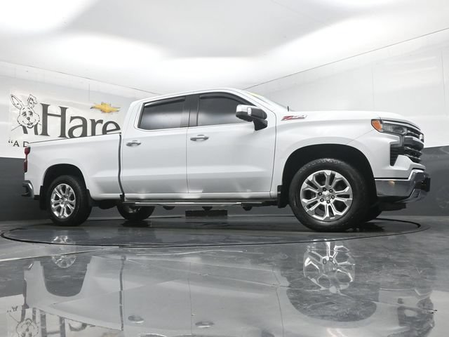 Used 2024 Chevrolet Silverado 1500 LTZ w/ LTZ Convenience Package II AWD/4WD image 2