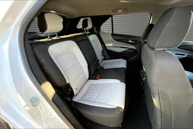 Used 2024 Chevrolet Equinox LS w/ LS Convenience Package FWD image 24