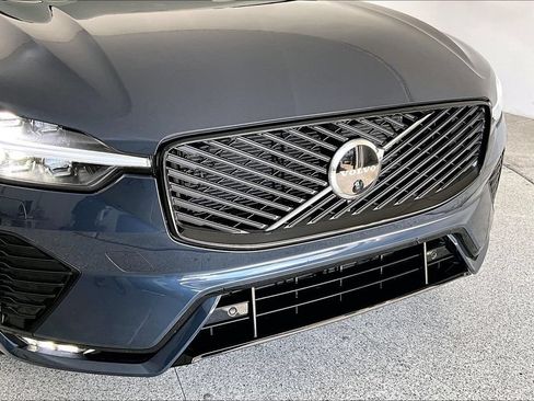 New 2026 Volvo XC60 B5 Plus w/ Protection Package Premier AWD/4WD image 29