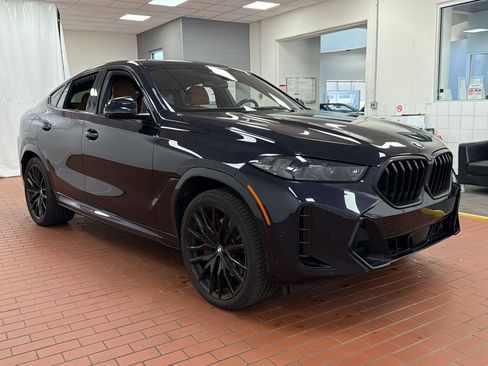 Used 2024 BMW X6 xDrive40i w/ Executive Package image 7