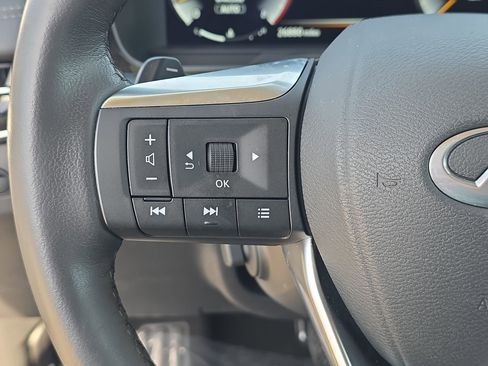 Certified 2024 INFINITI QX60 Luxe image 17