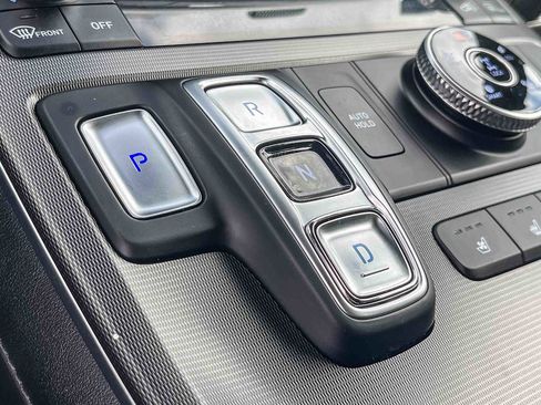 Used 2024 Hyundai Palisade Calligraphy image 19