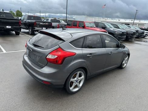 Used 2012 Ford Focus Titanium FWD image 12