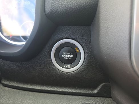 Used 2021 RAM 1500 Big Horn image 26