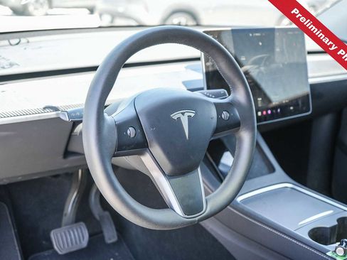 Used 2023 Tesla Model Y Long Range AWD/4WD image 15
