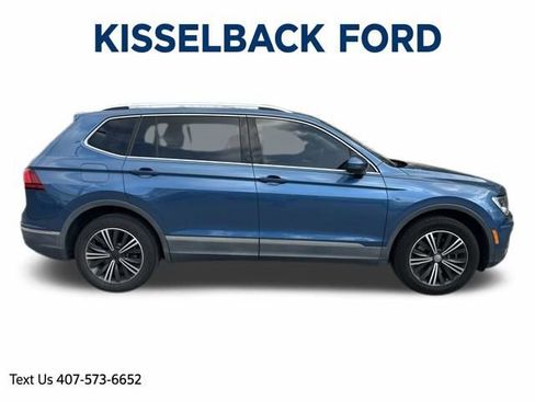 Used 2019 Volkswagen Tiguan SEL image 3