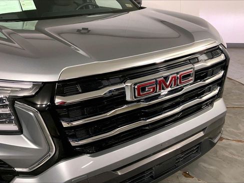 Used 2026 GMC Terrain Elevation AWD/4WD image 28