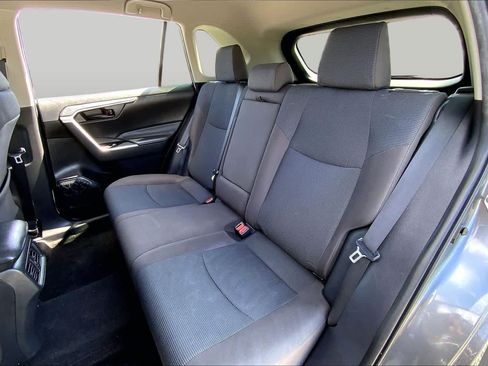 Used 2023 Toyota RAV4 LE FWD image 20