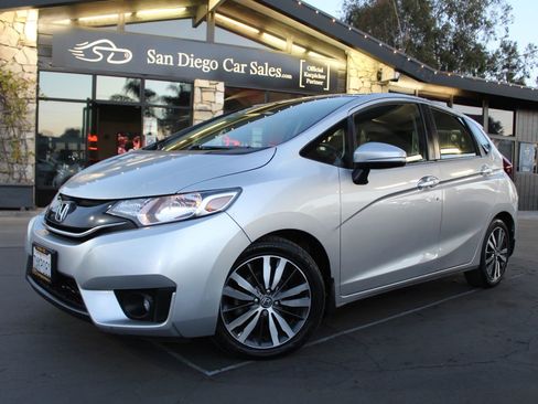 Used 2016 Honda Fit EX image 1