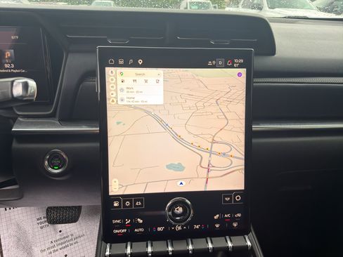 Used 2026 GMC Terrain Elevation w/ Elevation Premium Package AWD/4WD image 7