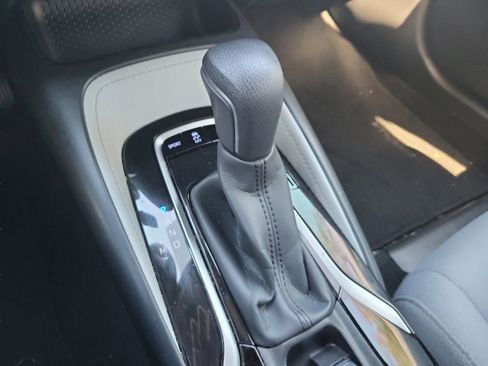 Used 2020 Toyota Corolla SE image 22