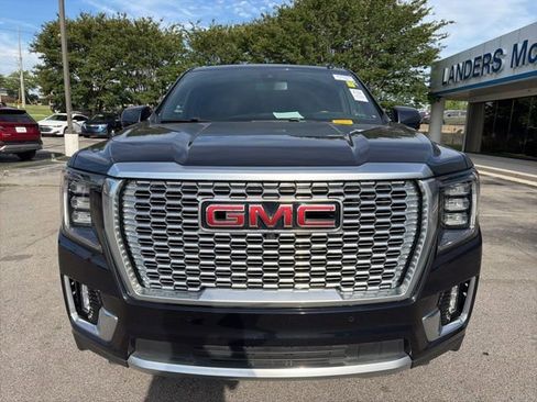 Used 2022 GMC Yukon Denali AWD/4WD image 8