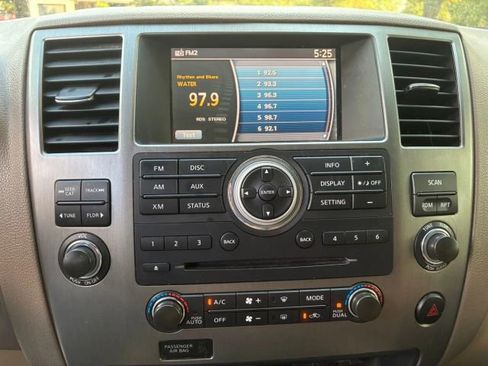 Used 2013 Nissan Armada SV image 11
