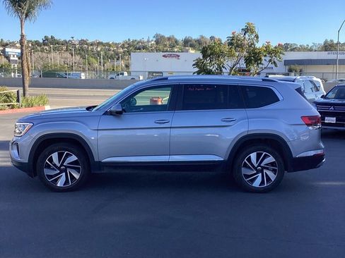 Used 2025 Volkswagen Atlas SEL image 6