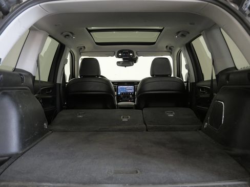 Used 2022 Jeep Grand Cherokee Limited AWD/4WD image 29