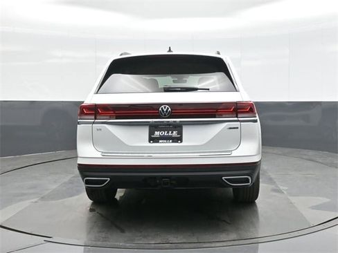 New 2026 Volkswagen Atlas SE image 6