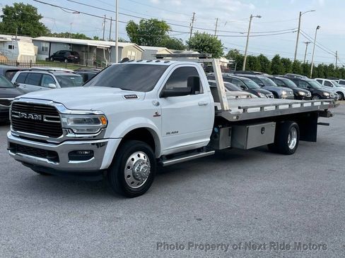 Used 2020 RAM 5500 SLT w/ Quick Order Package 2YG SLT image 2
