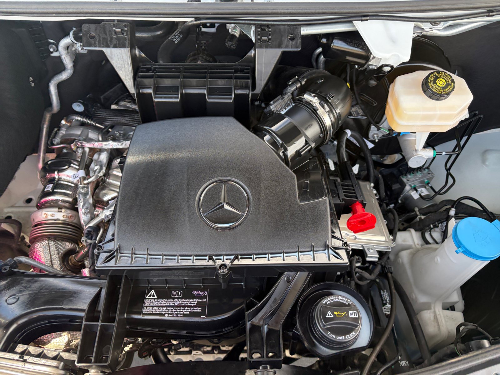 New 2025 Mercedes-Benz Sprinter 2500 image 12