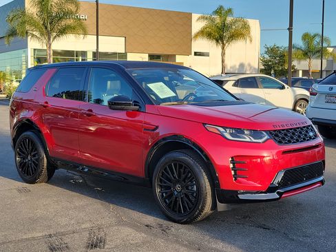 Used 2025 Land Rover Discovery Sport Dynamic SE AWD/4WD image 28