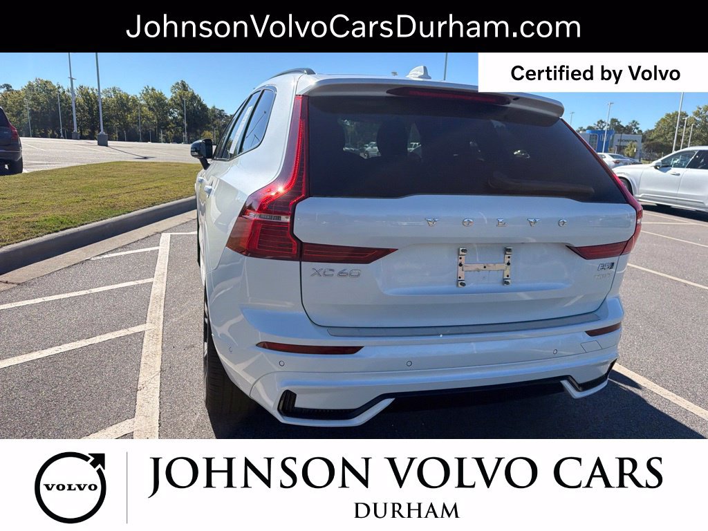 Certified 2025 Volvo XC60 B5 Ultra w/ Protection Package Premier AWD/4WD image 16