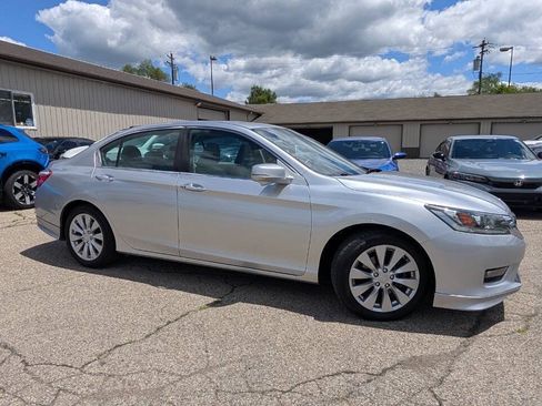 Used 2014 Honda Accord EX image 14