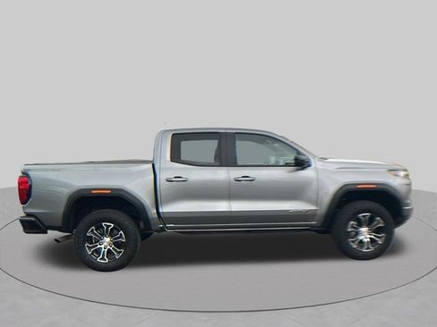 Used 2023 GMC Canyon AT4 w/ AT4 Premium Package AWD/4WD image 2