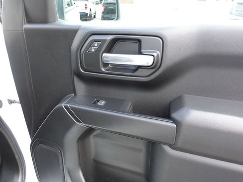 Used 2024 Chevrolet Silverado 1500 W/T w/ WT Value Package AWD/4WD image 31