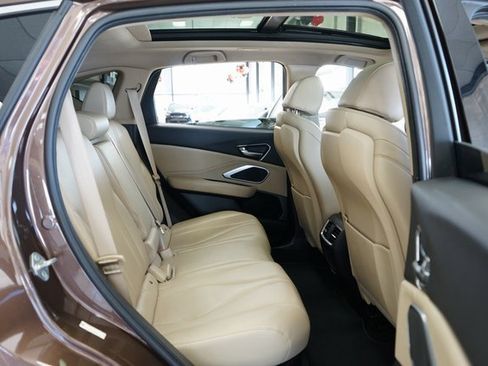 Used 2019 Acura RDX AWD image 12