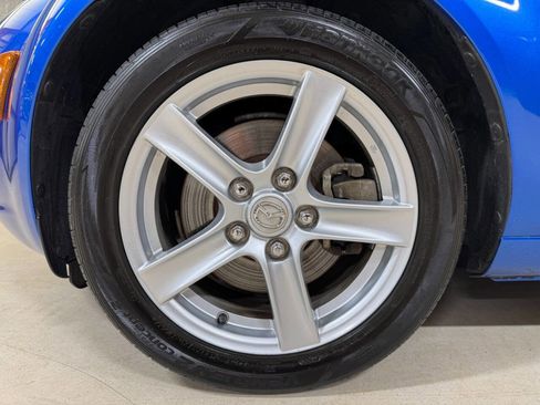 Used 2006 MAZDA MX-5 Miata Touring RWD image 13