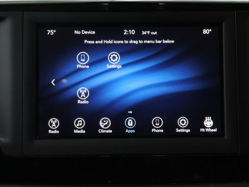 Used 2019 Chrysler Pacifica Touring-L image 18