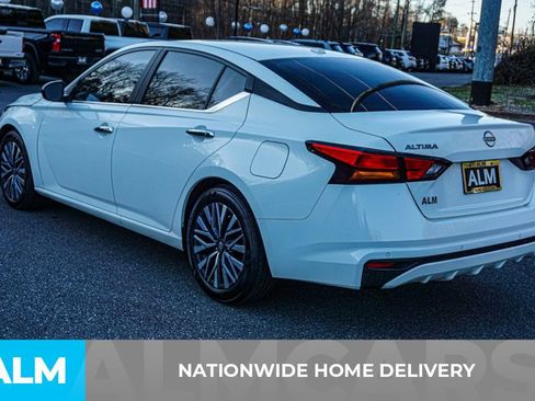 Used 2025 Nissan Altima 2.5 SV image 5