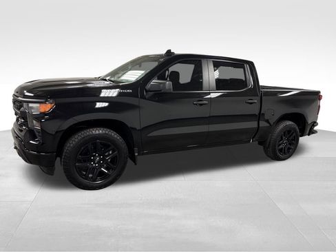 Used 2025 Chevrolet Silverado 1500 Custom w/ Turbomax Blackout Package image 8