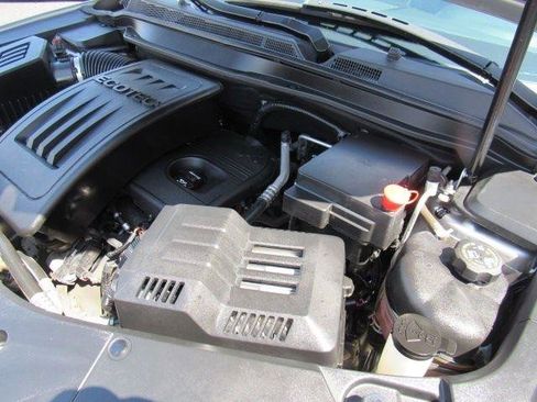 Used 2017 Chevrolet Equinox LS AWD/4WD image 35