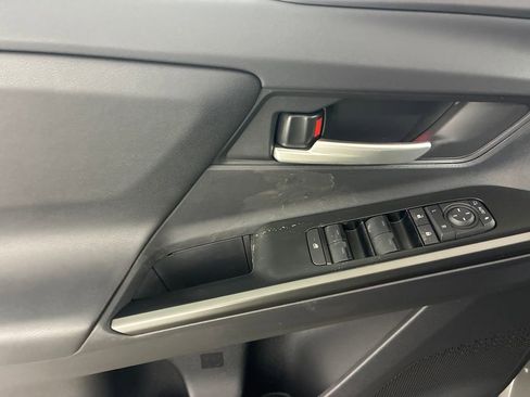 New 2026 Subaru Solterra Premium image 16