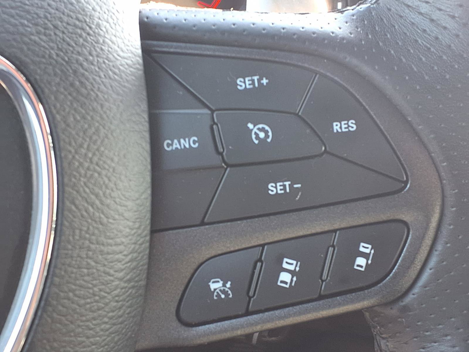 Used 2023 Dodge Durango R/T RWD image 14