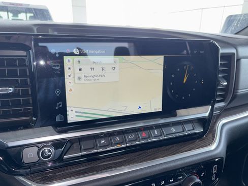 Used 2025 Chevrolet Silverado 1500 LT image 18