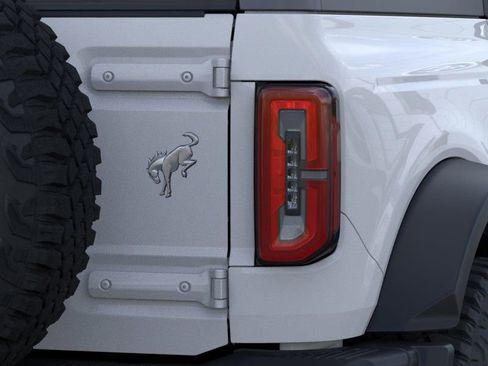 New 2026 Ford Bronco Badlands image 23
