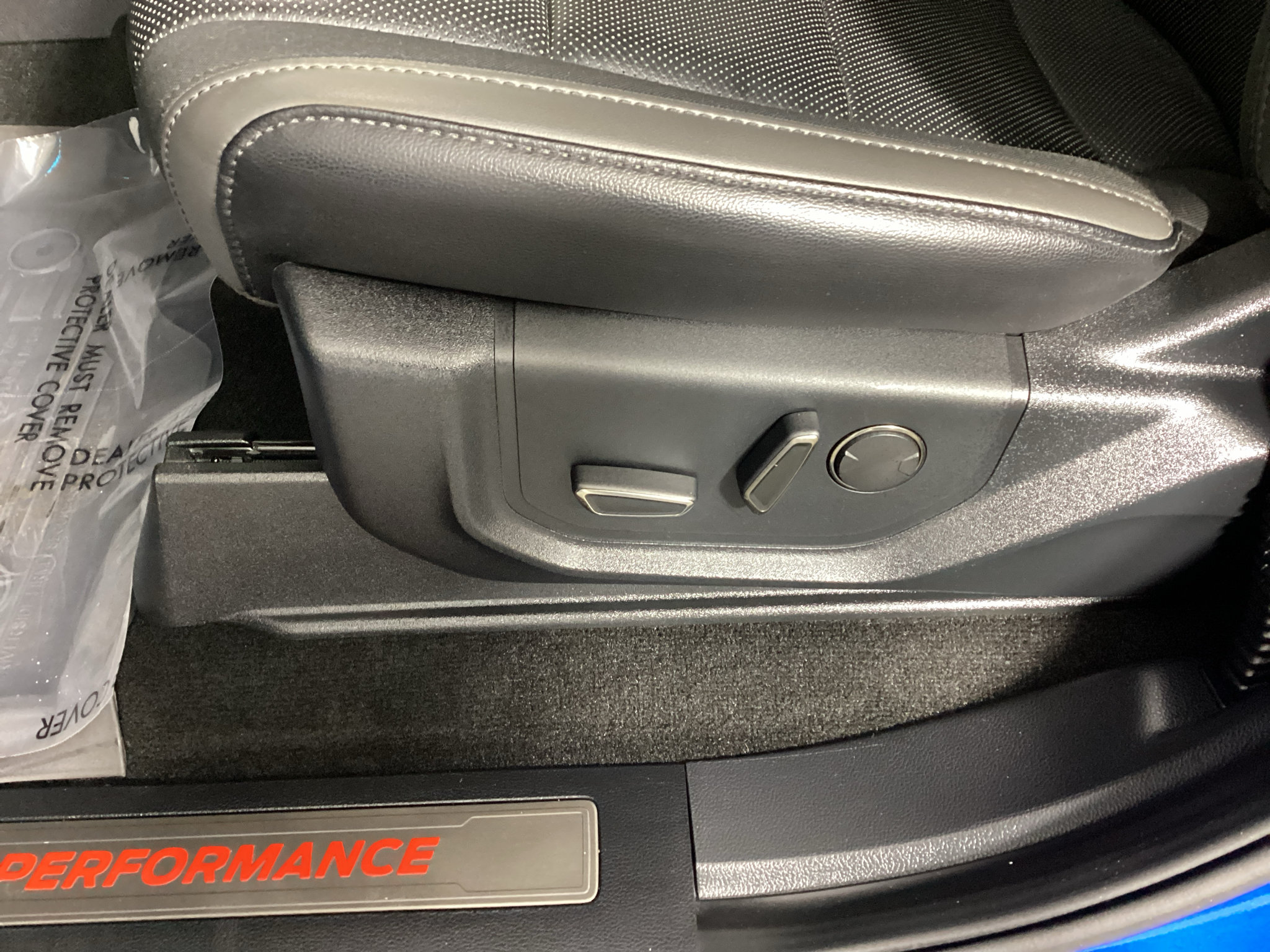 Used 2019 Ford F150 Raptor w/ Equipment Group 802A Luxury AWD/4WD image 19