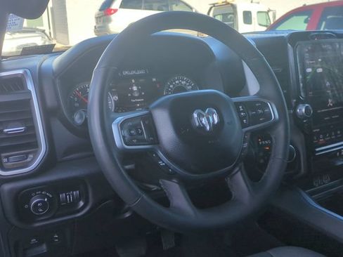 Used 2025 RAM 1500 Big Horn AWD/4WD image 31