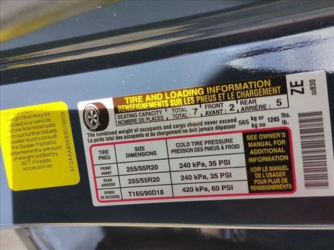 Used 2025 Toyota Grand Highlander AWD image 14