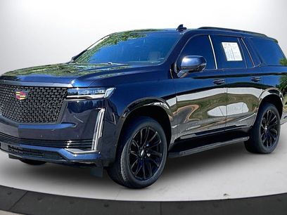 Used 2021 Cadillac Escalade Premium Luxury w/ LPO, Illumination Package