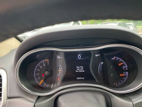 Used 2021 Jeep Grand Cherokee Limited AWD/4WD image 31