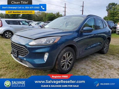 Used 2020 Ford Escape SEL image 3