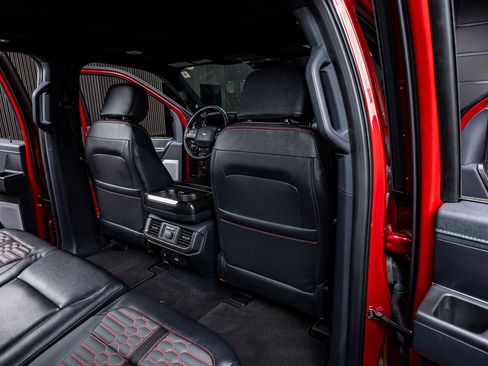 Used 2024 Ford F150 Lariat w/ Equipment Group 502A High image 27