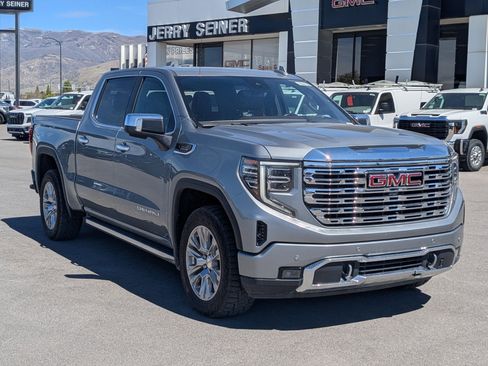 Used 2023 GMC Sierra 1500 Denali w/ Technology Package image 8