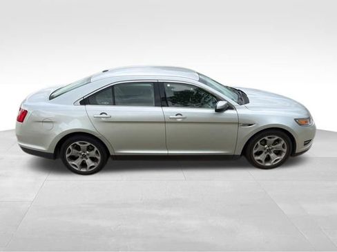 Used 2012 Ford Taurus SEL image 2