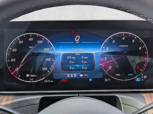 Certified 2025 Mercedes-Benz C 300 Sedan image 11