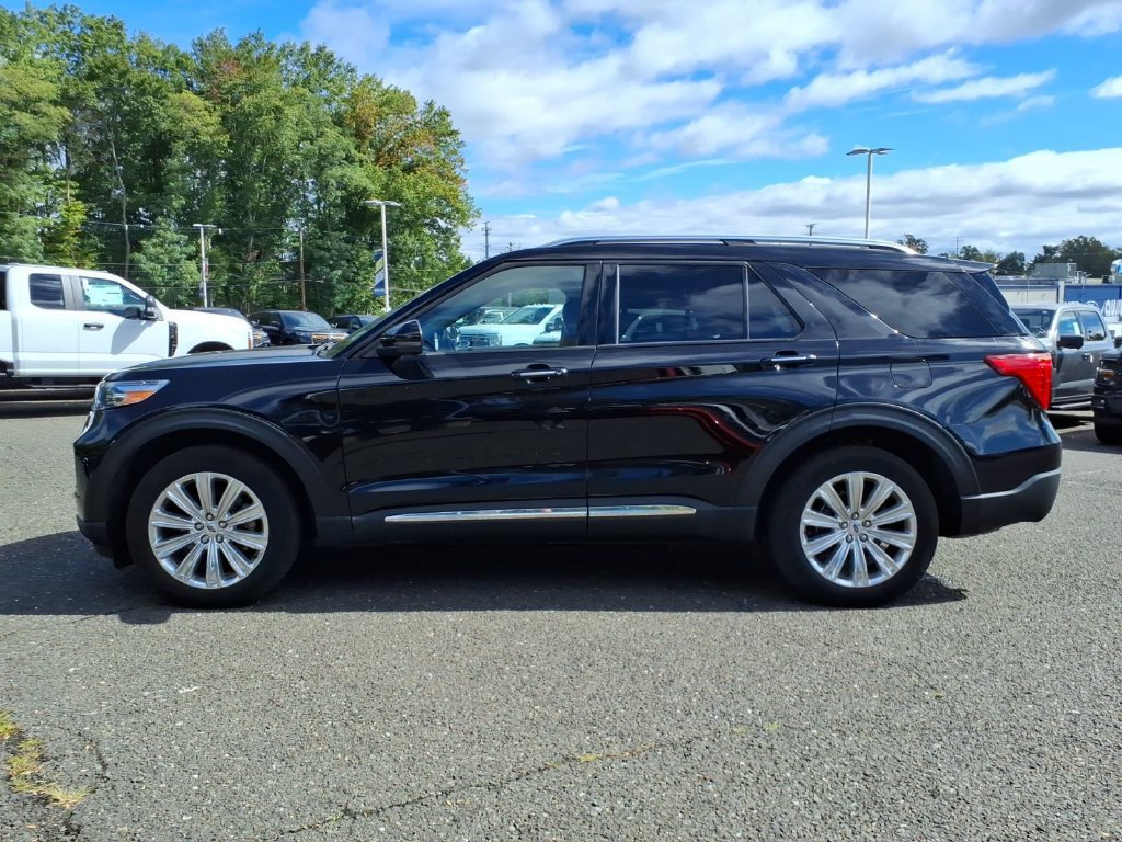 Used 2023 Ford Explorer Limited w/ Limited Technology Package AWD/4WD image 4