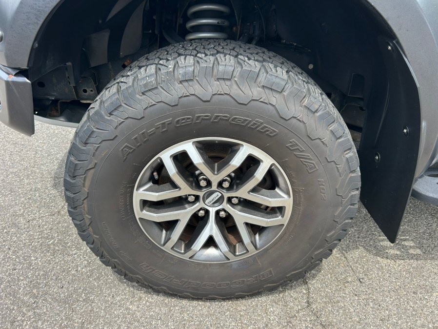 Used 2018 Ford F150 Raptor w/ Equipment Group 802A Luxury AWD/4WD image 11